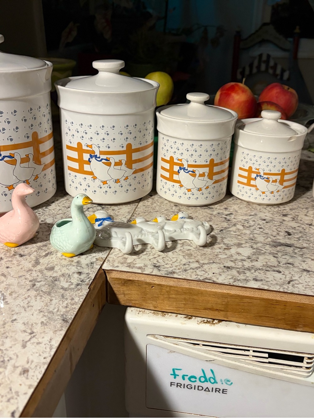 VTG 1980s Country Geese Ceramic Canister Set Pitcher & Extras 13 Piece Lot